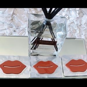 Three Premium Lip plumper mask